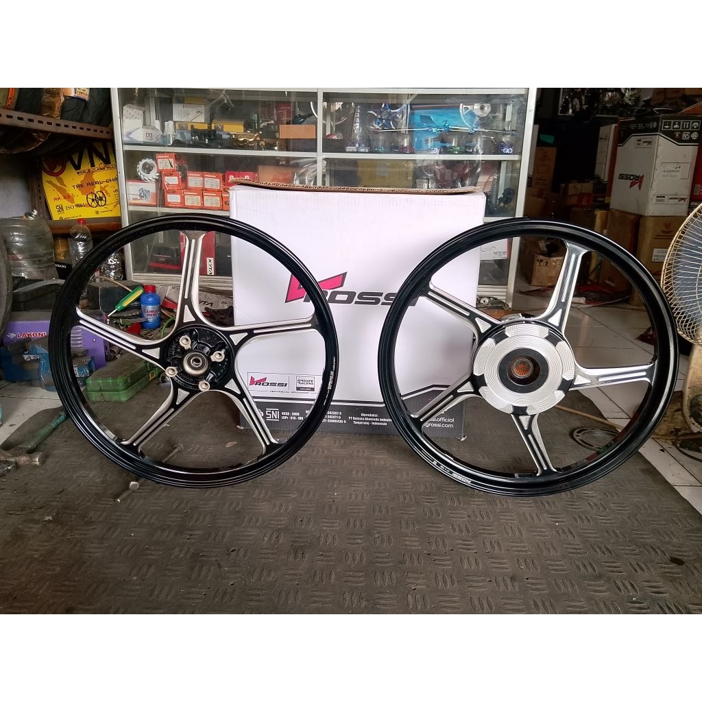 Vrossi ak55 Vario 125/150/160Ring 17