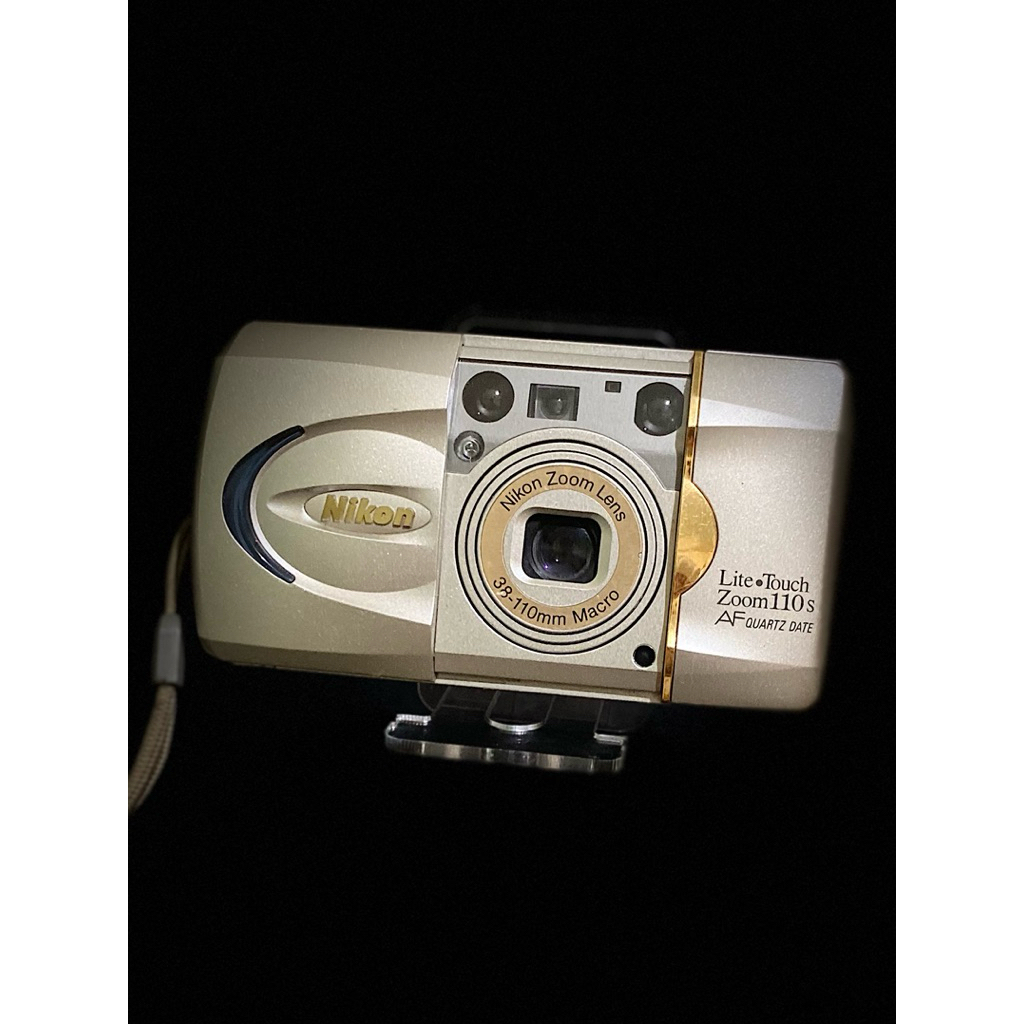 kamera analog Nikon Lite Touch Zoom 110s