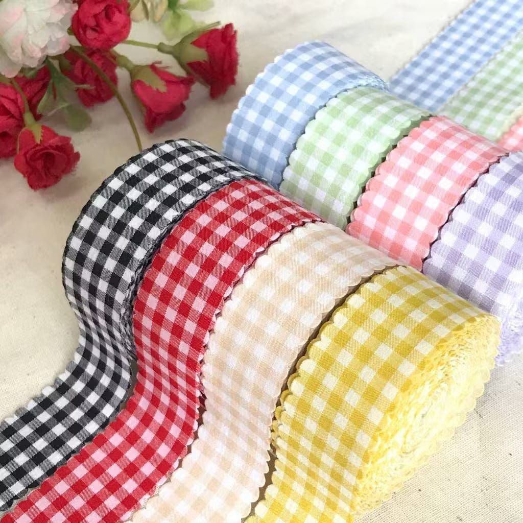 

1 YARD - PITA KOREA MOTIF KOTAK / PITA KOTAK GERIGI / PITA BAHAN CRAFT