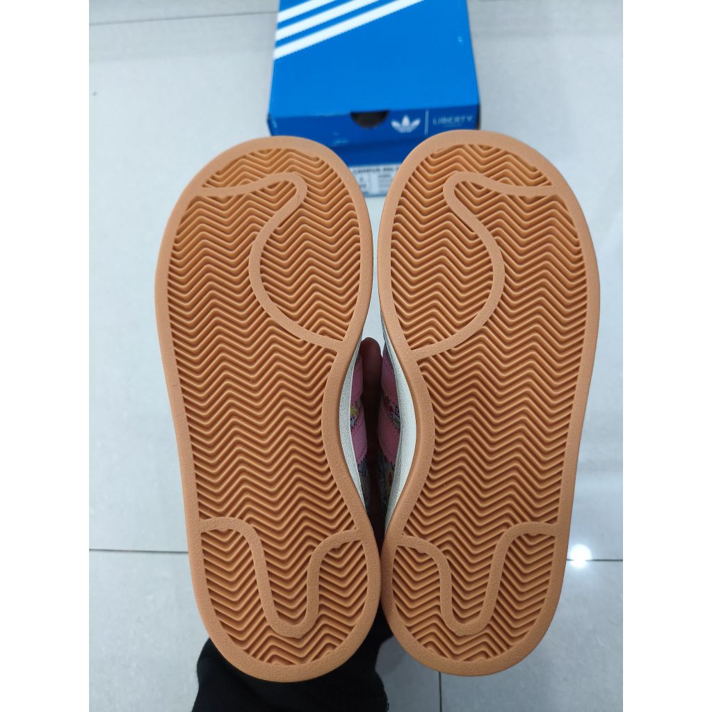 adidas campus 00s liberty london