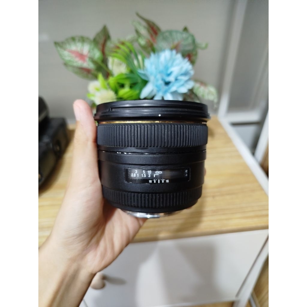 SIGMA 50MM F1.4 DX FOR CANON
