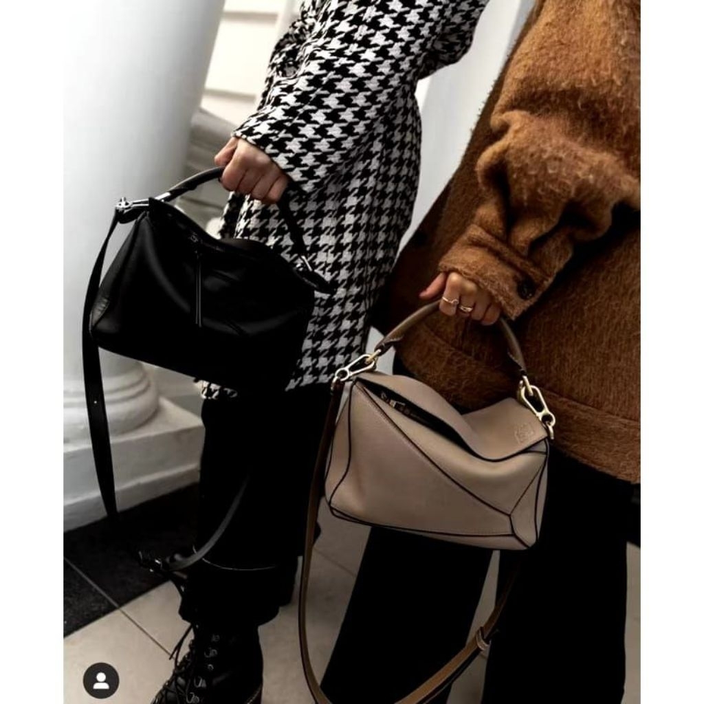 TAS WANITA SELEMPANG KODE LOEWE-PUZZLE MIRROR