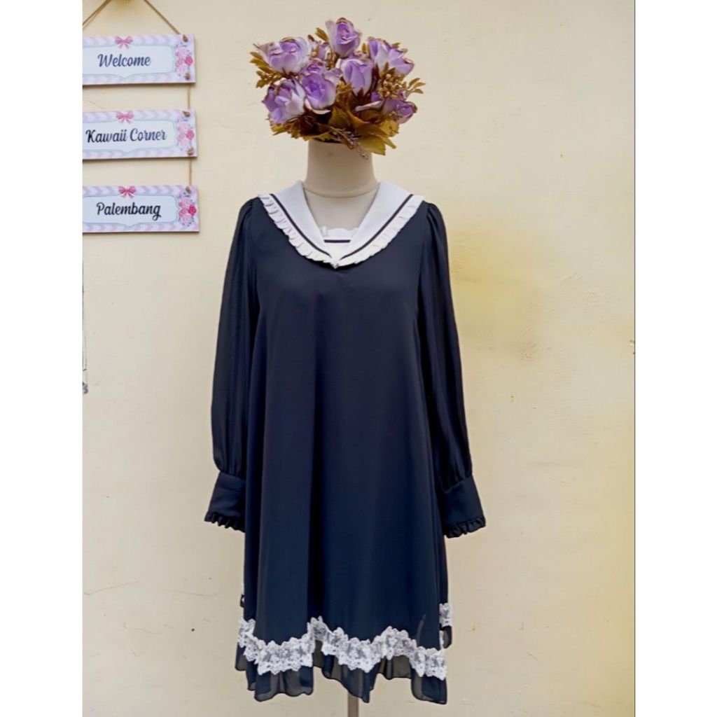 INNOCENT WORLD BLACK LACE