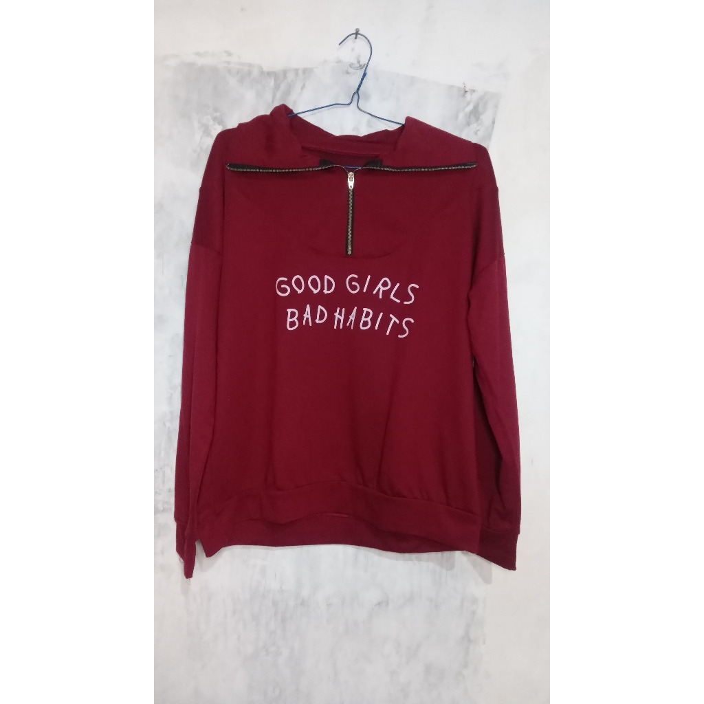 [PRELOVED] by dearlynid | Sweater kaos wanita | Jaket wanita | Kaos Jaket | Kaos maroon | Jaket maro