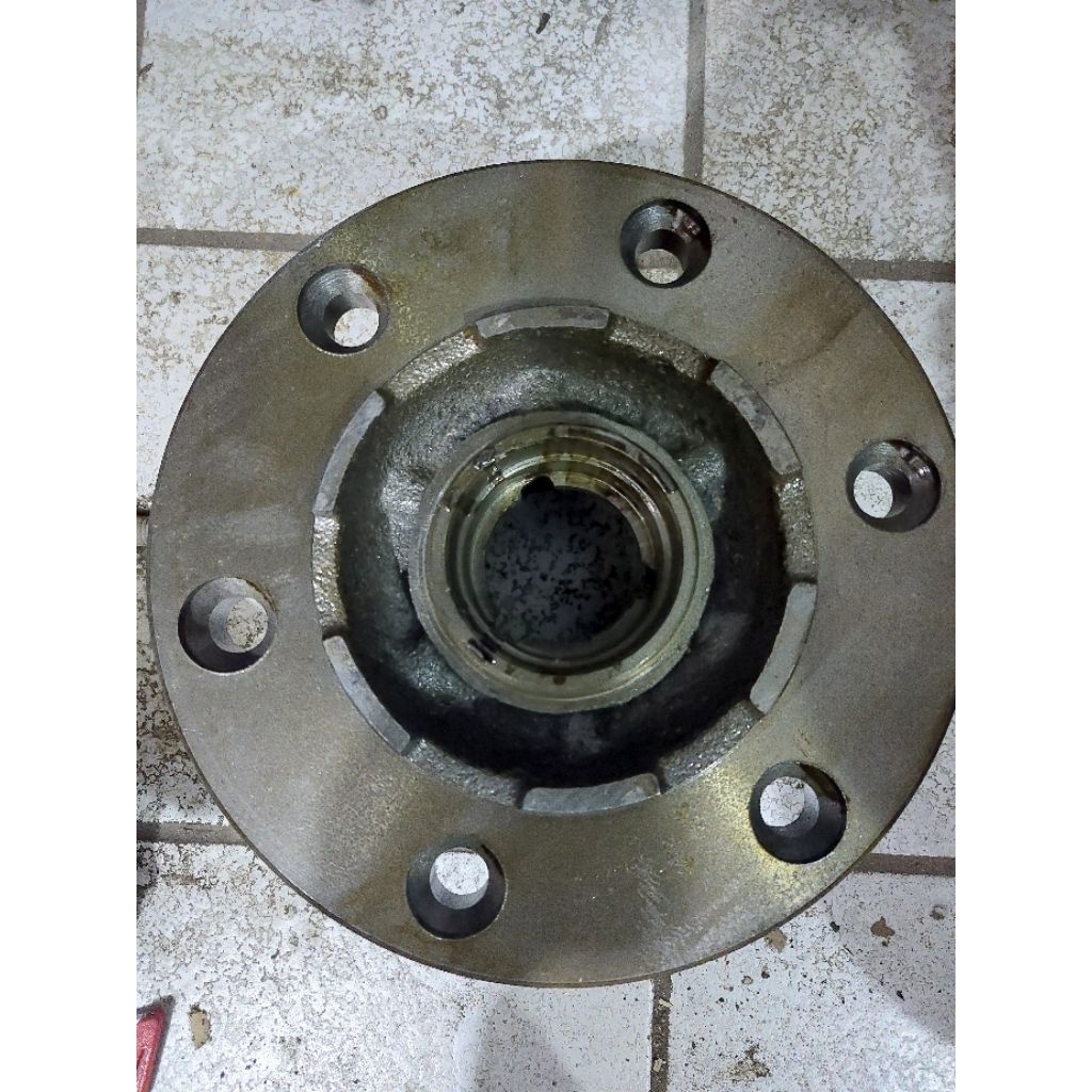 nap roda depan canter 125 / ps125