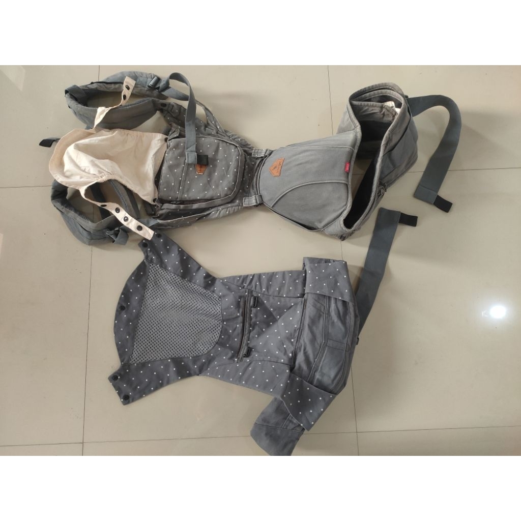 Gendongan bayi second SSC Hipseat i angel bisa hadap ibu dan hadap depan
