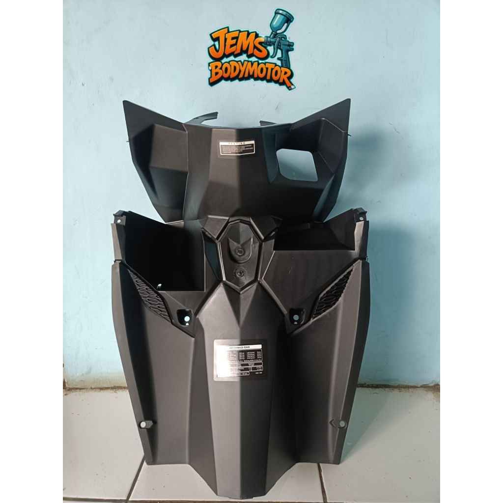 Cover body kasar legshield konci Vario 125/150 led old