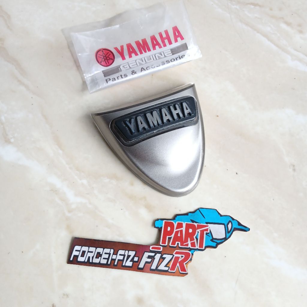 EMBLEM LOGO DASI LIMITED EDITION ORIGINAL ASLI YAMAHA F1ZR FIZR FIZ R