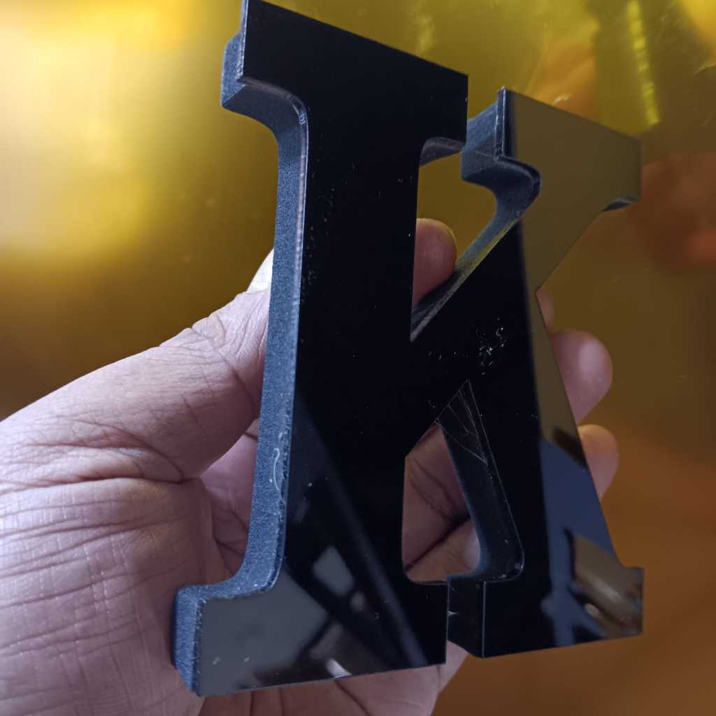 Huruf Timbul Akrilik Lapis Spon Busa ati, Letter Akrilik Custom Tebal 12mm 15 cm