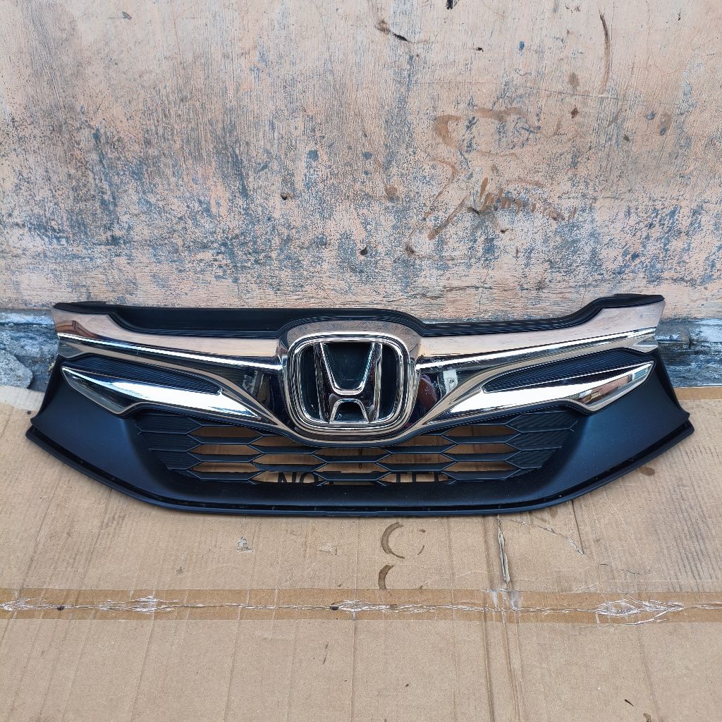 GRILL HONDA MOBILIO 2019 TIPE S ORIGINAL