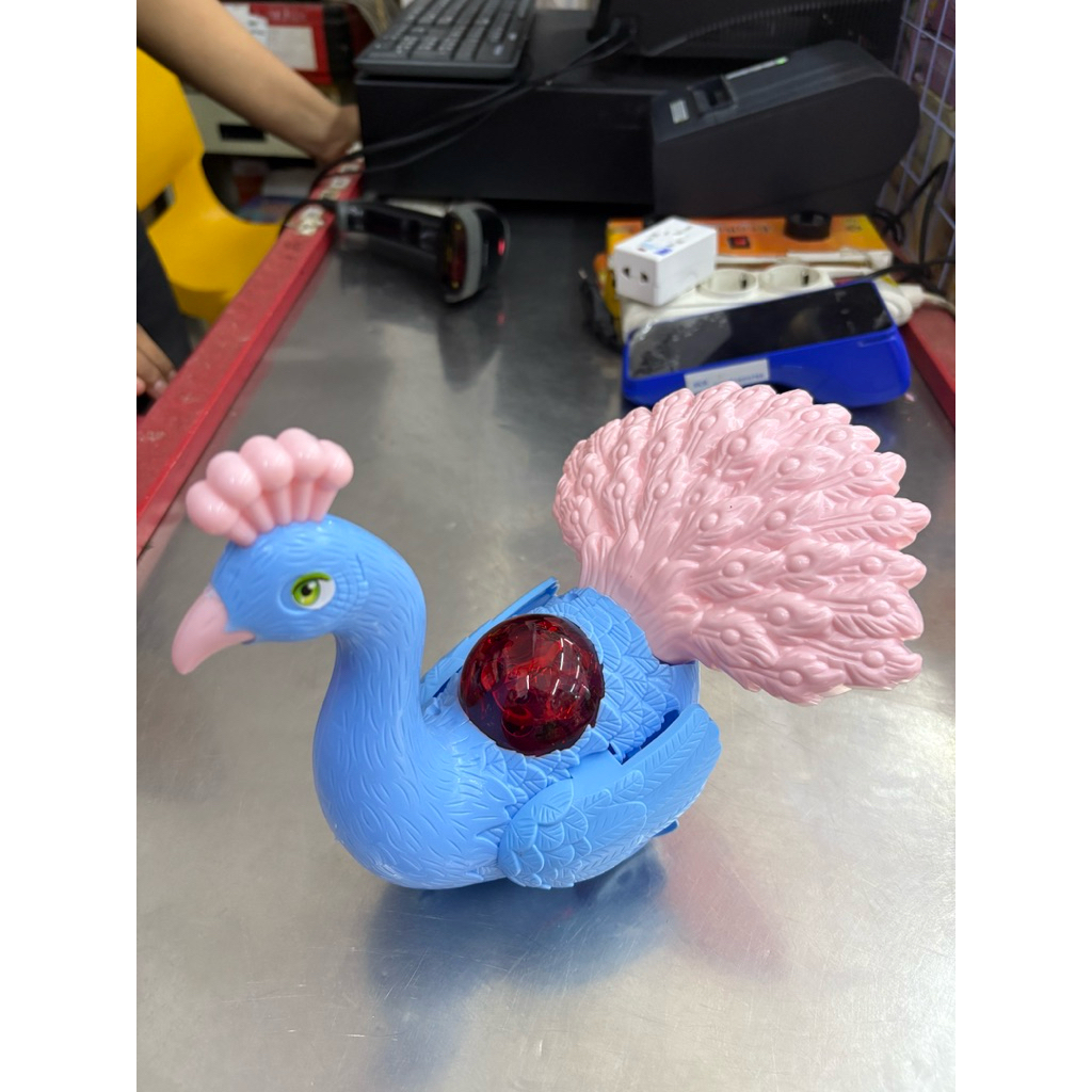 Burung Merpati Tarik Lampu Mainan Lucu Tarik Meluncur Melaju Pull Toys Peacock Merak ss-oct7248