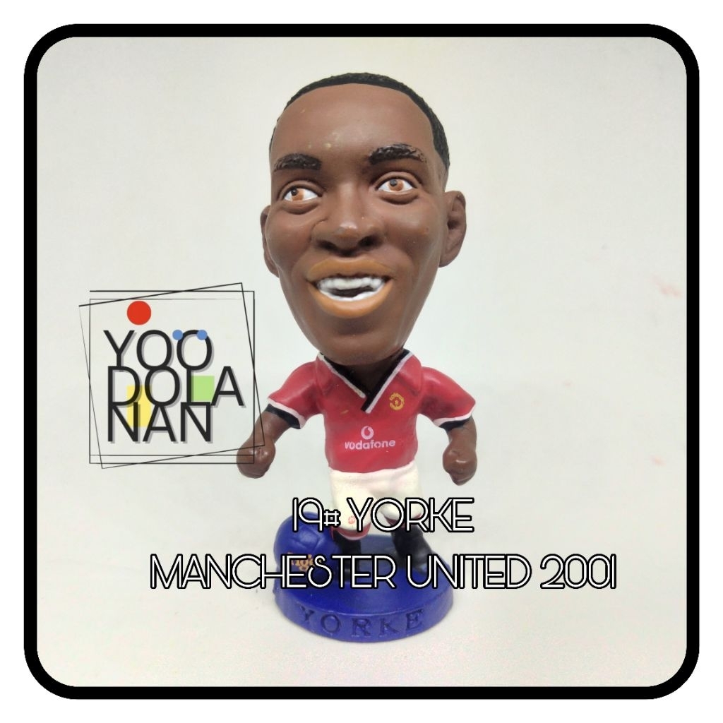 19# YORKE - MANCHESTER UNITED 2001 CORINTHIAN PROSTARS FIGURE PEMAIN BOLA