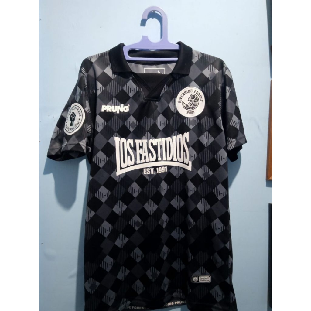 Jersey Riverside Forest x Los Fastidios