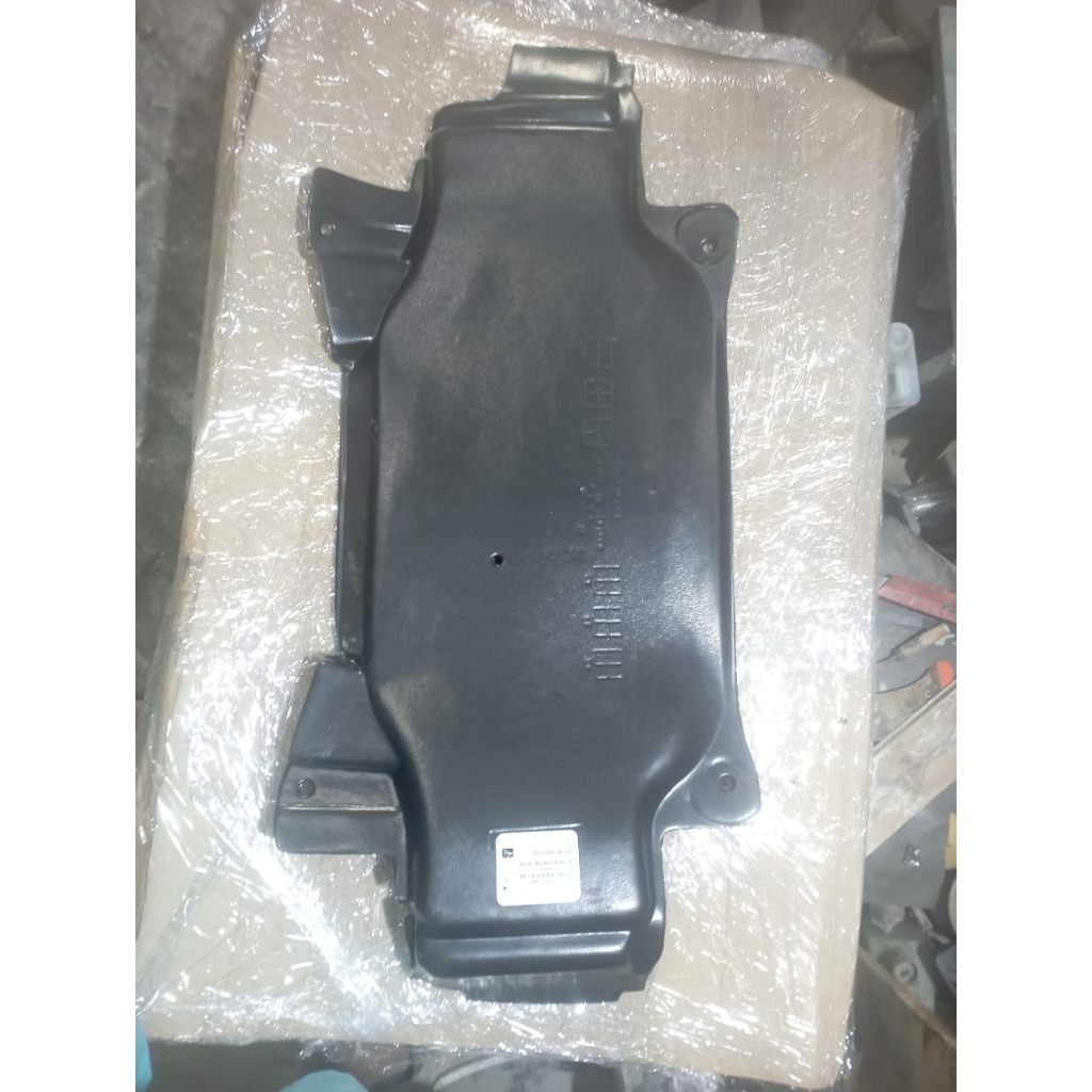 Cover Dek Bawah Mesin Mercedes W210 Facelift