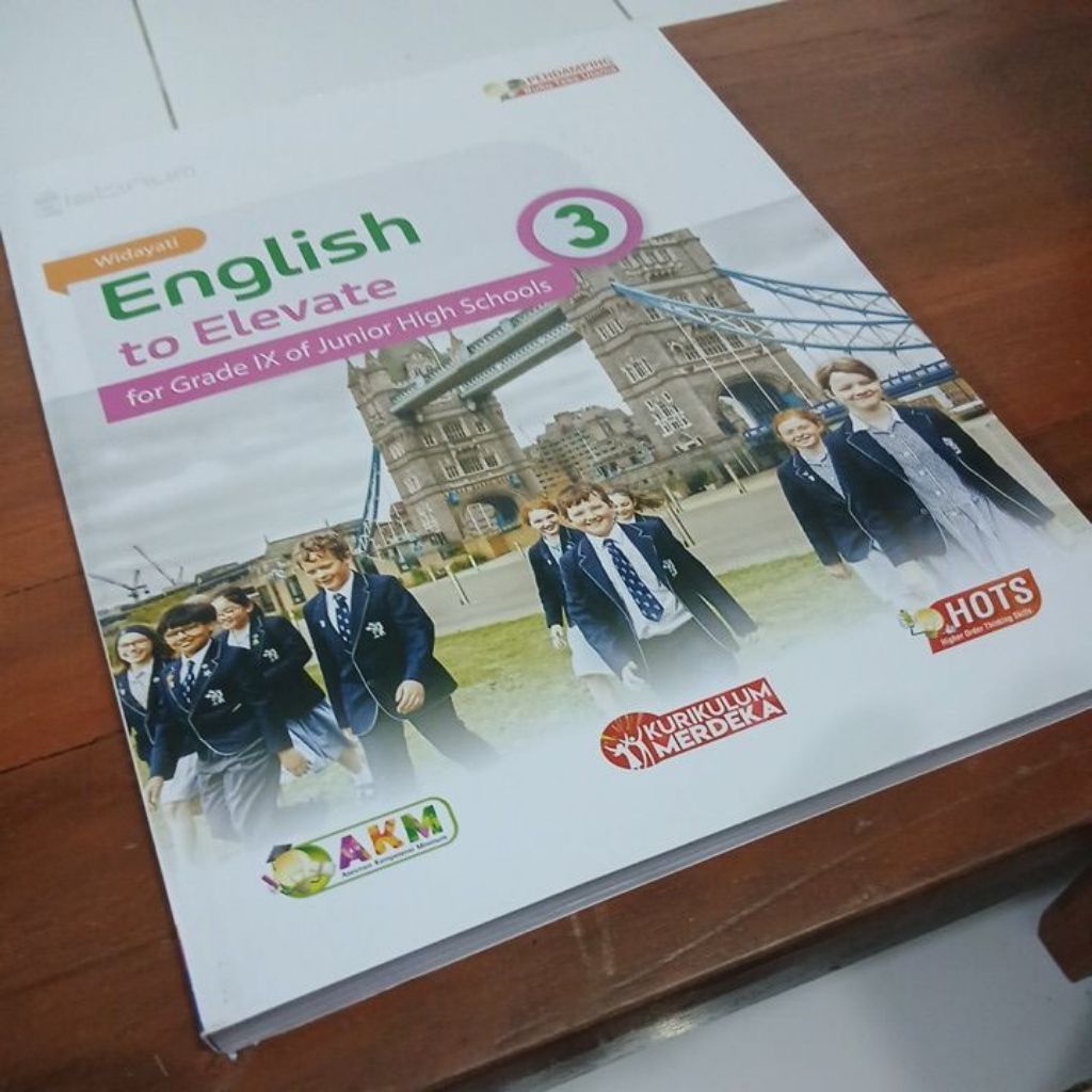 BUKU PAKET BAHASA INGGRIS KELAS 9