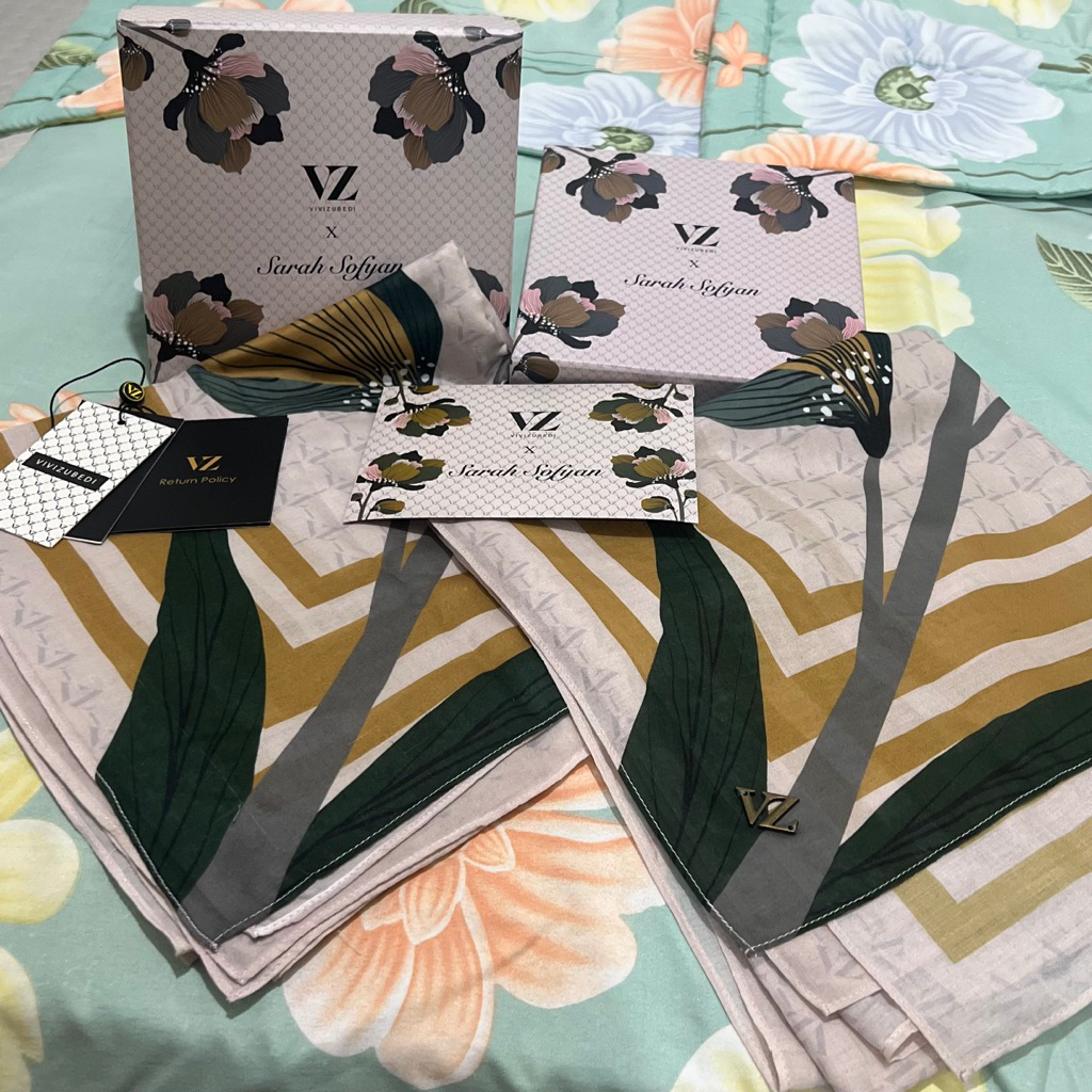 PRELOVED VZ VIVI ZUBEDI REVERIE SCARF WHISPER PINK