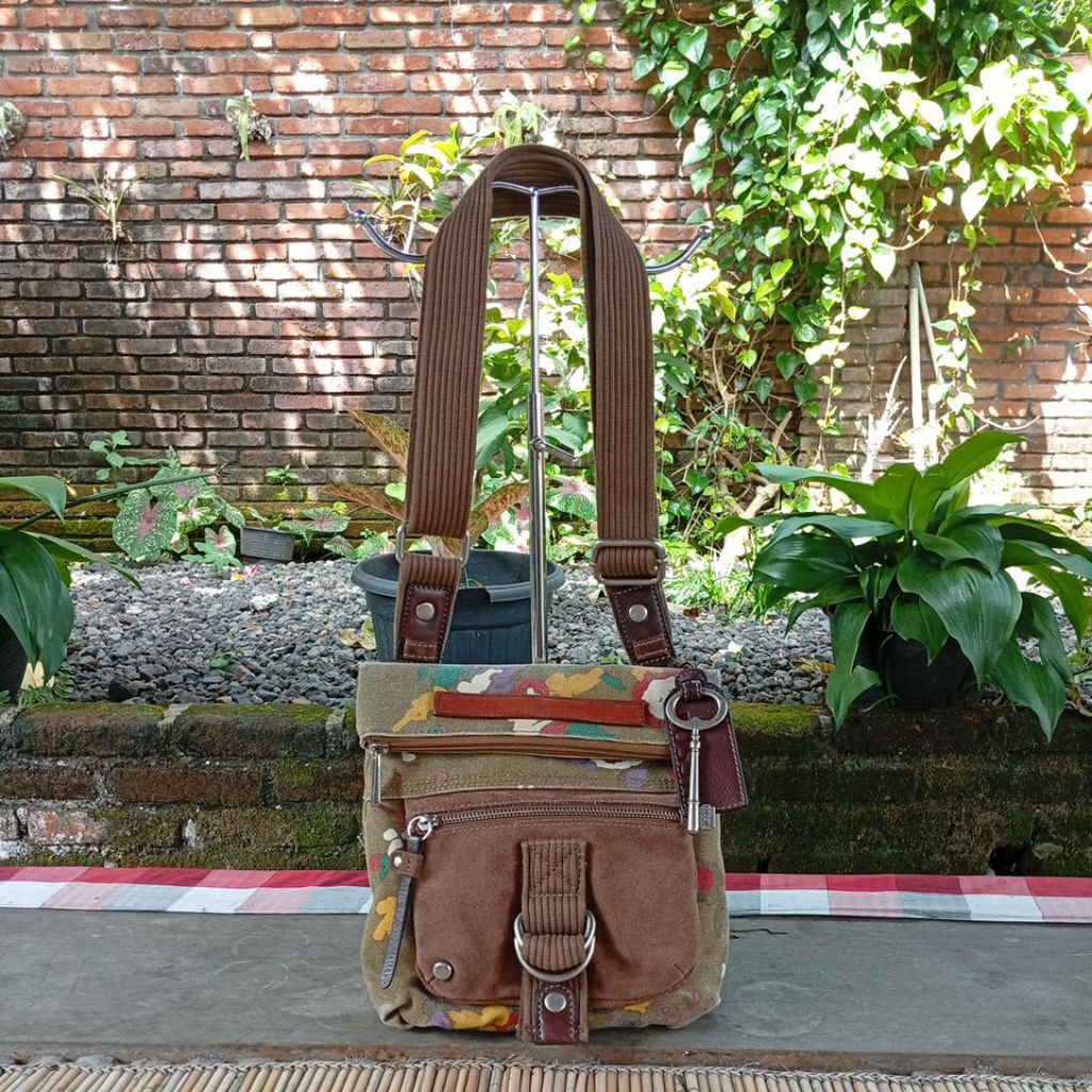 tas, slempang wanita sling, fossil