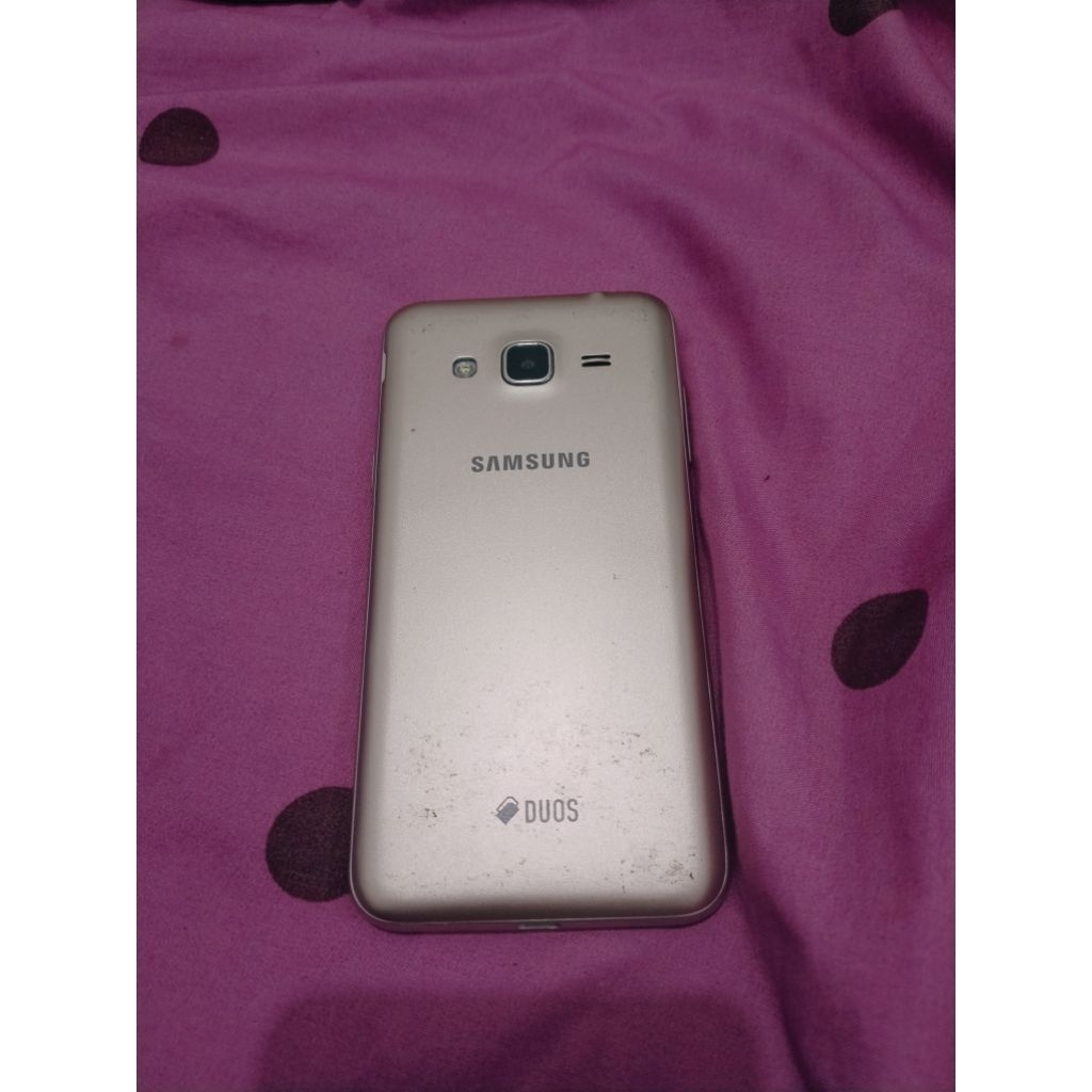 Hp Samsung J3 posisi mati