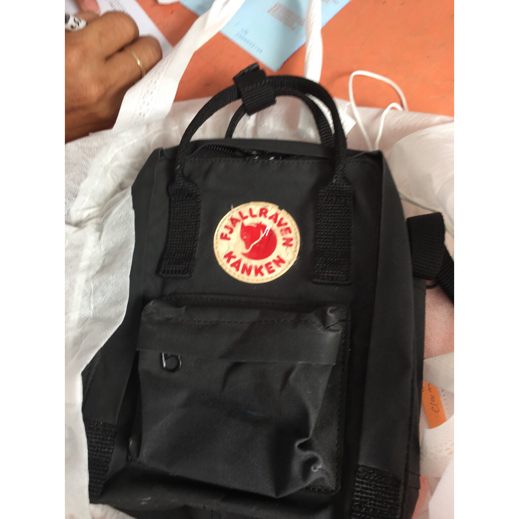 Fjällräven Kanken Sling Bag (Preloved ORIGINAL PRODUCT)