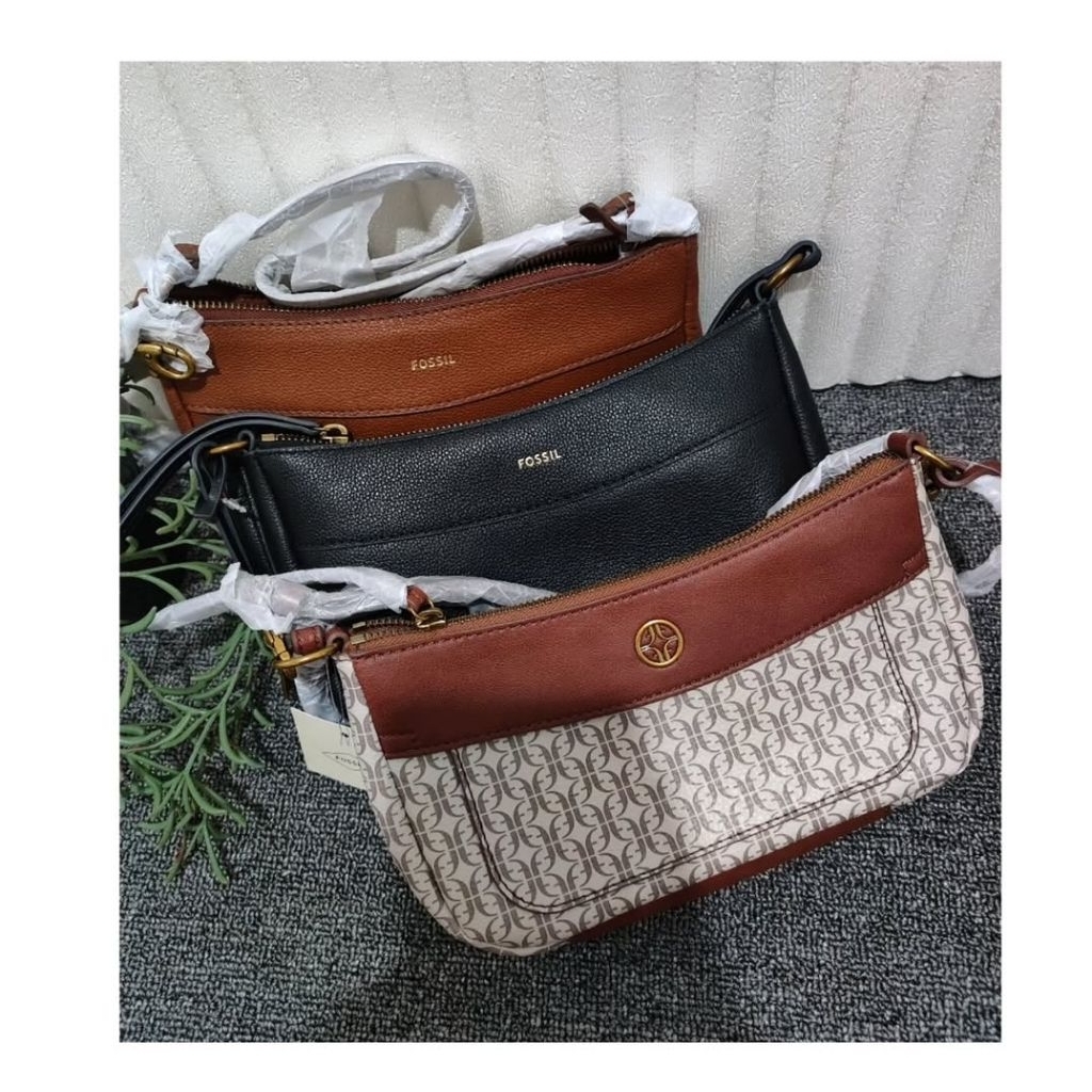 Tas wanita Skylar mini Baguette crossbody