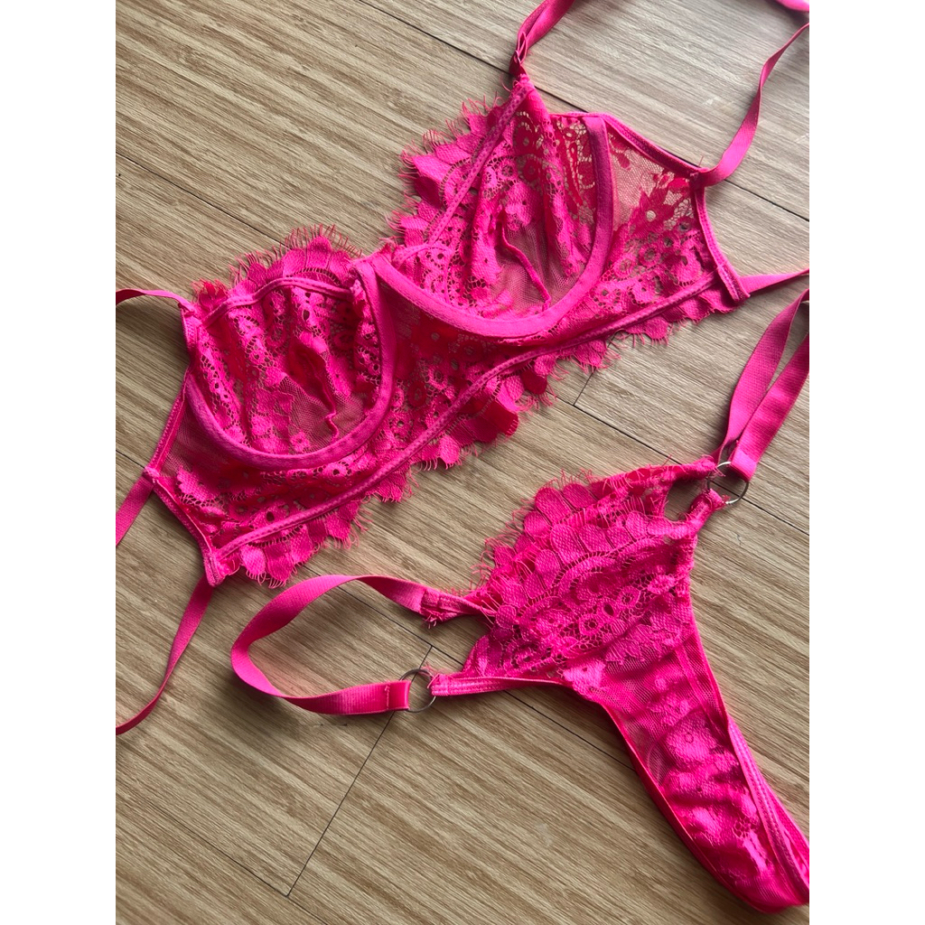Pluffys Choice Sexy Bra Set Lingerie One Set Berkawat Size S PINK LACE