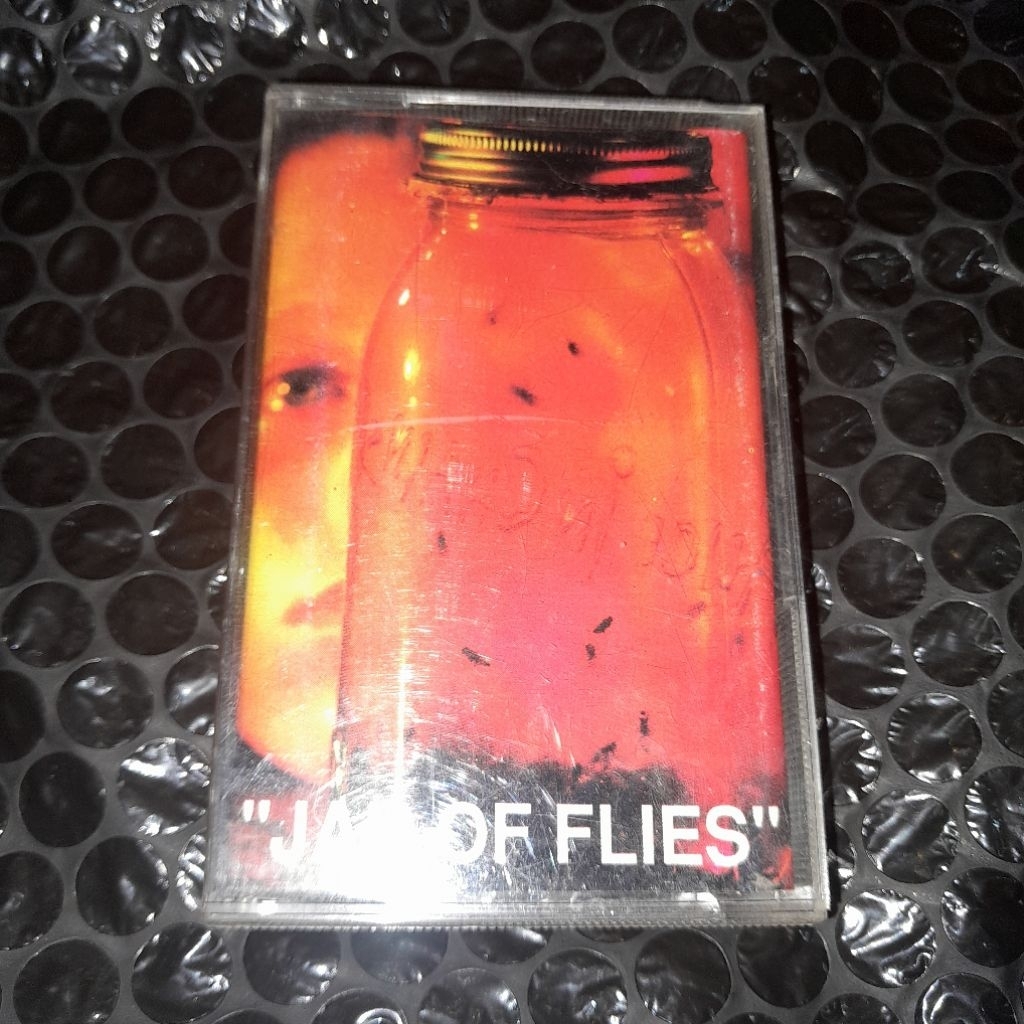 kaset pita alice in chains jar of flies