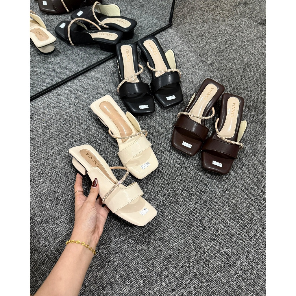 SANDAL WANITA SANDAL TEPLEK SANDAL PANSUS SANDAL HEELS SANDAL TALI SANDAL FLAT