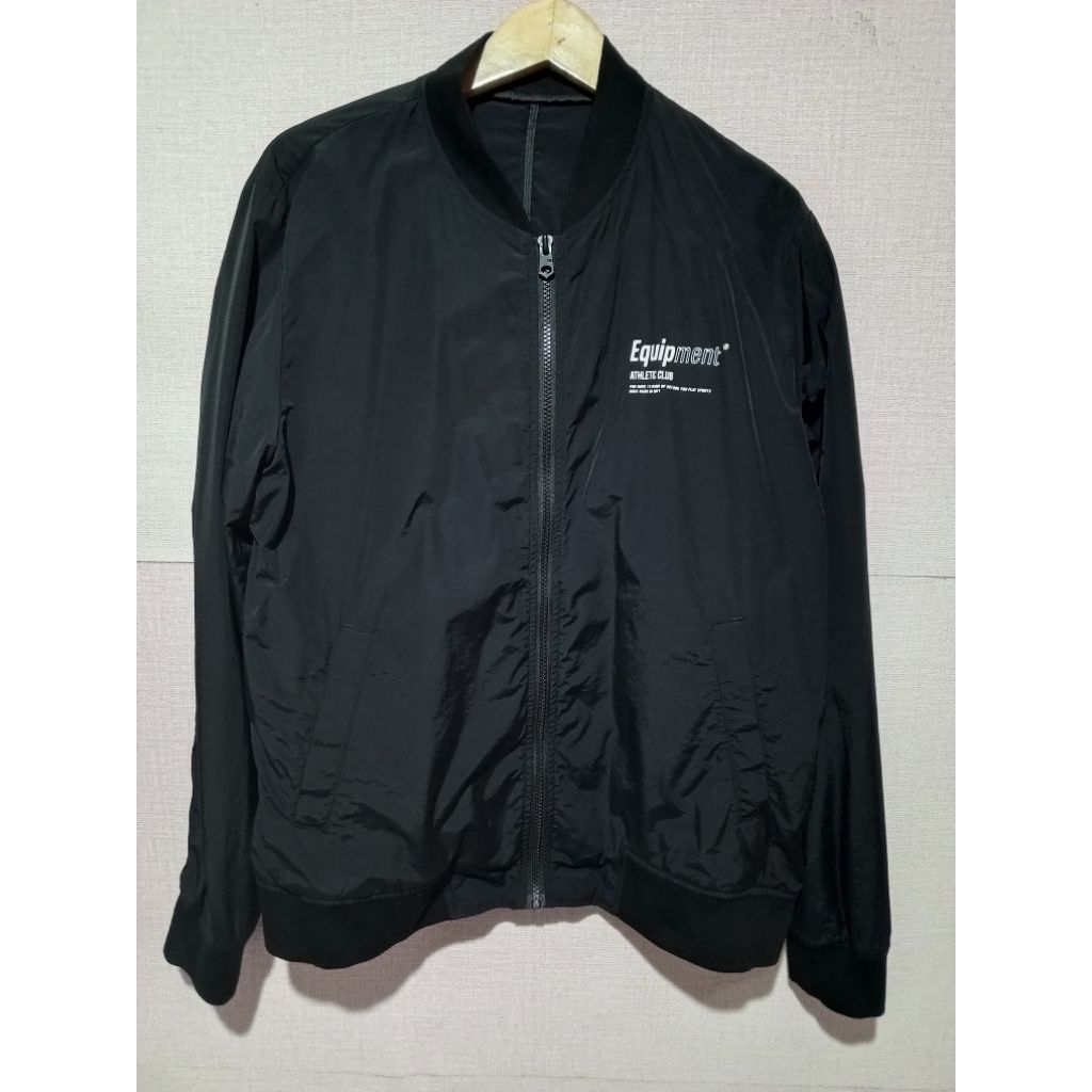 baju jacket bomber running sport NII size XL second