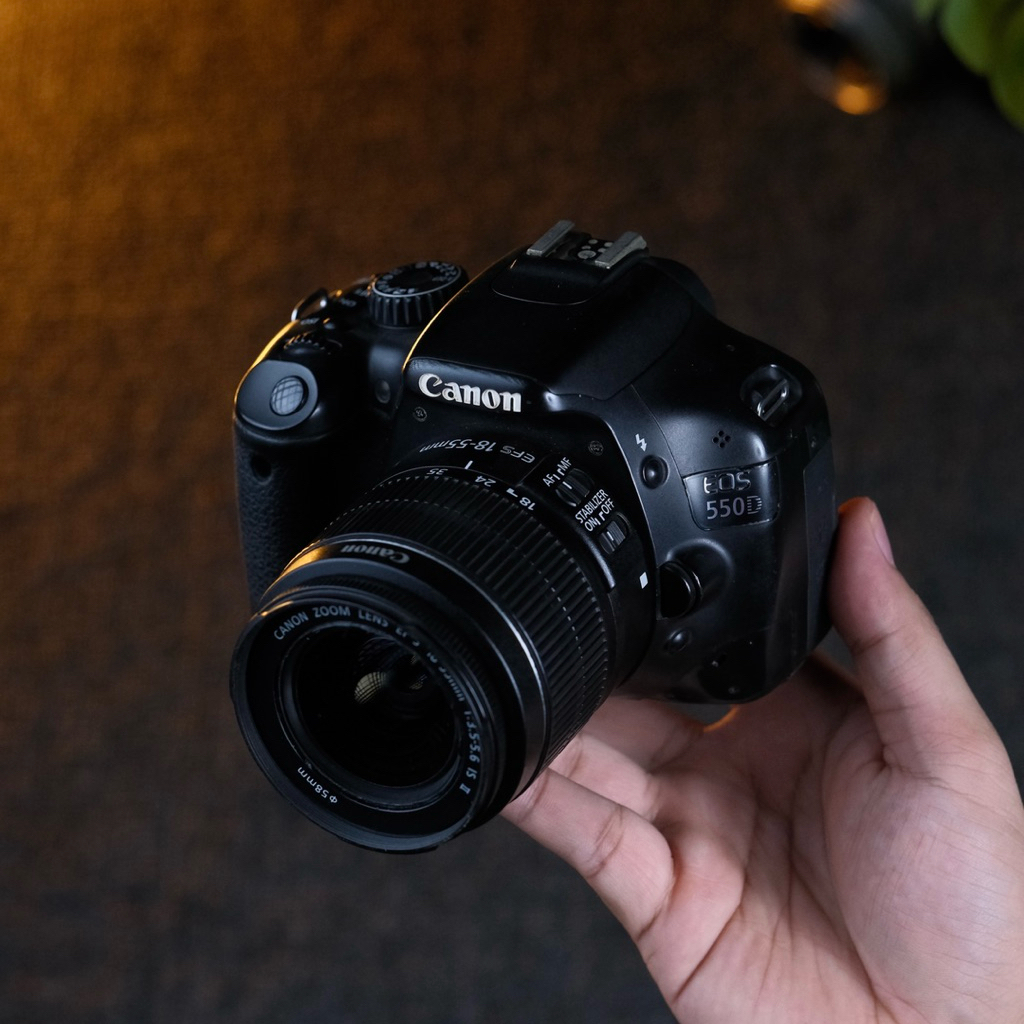 Kamera Canon 550D + Kit 18-55mm Bekas Second