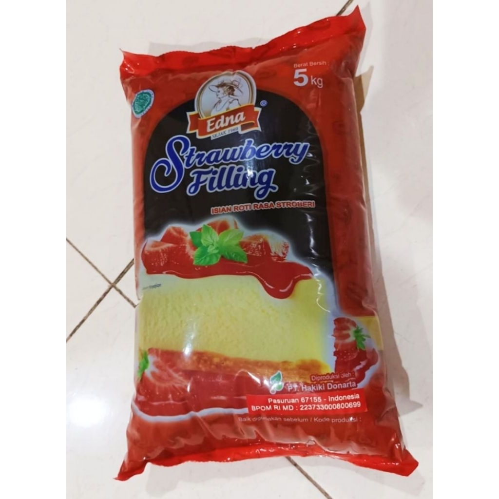 Edna Filling Strawberry