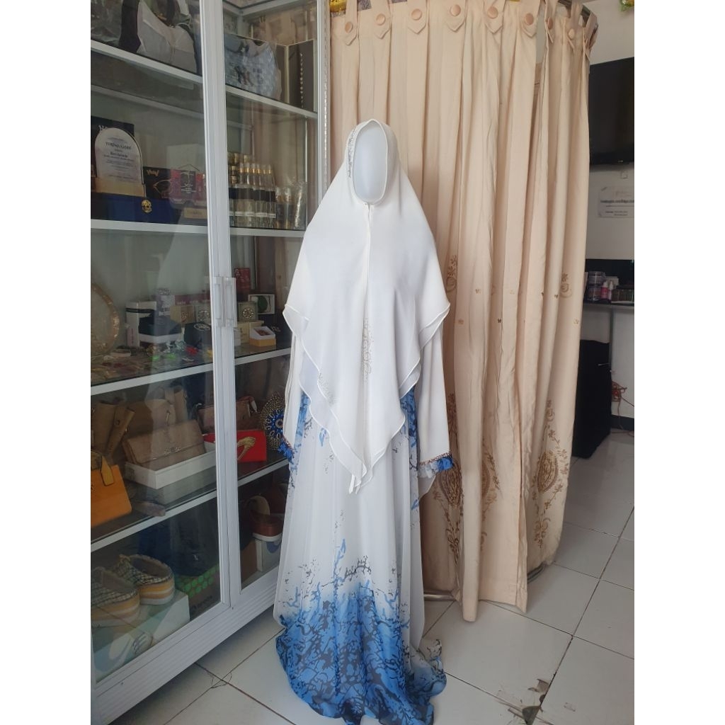 Set Mahagaya Biru Putih / Set Khimar