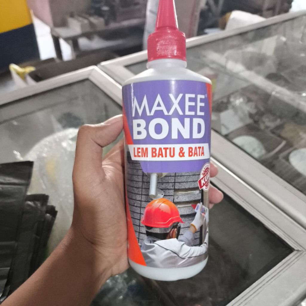 Maxee Bond Lem Bata Ringan / Batu Alam / Roster