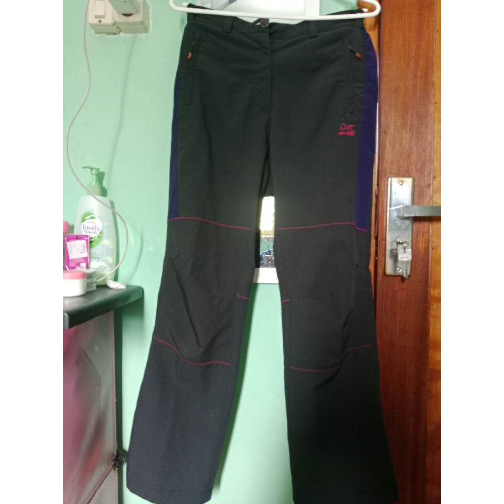 celana outdoor second