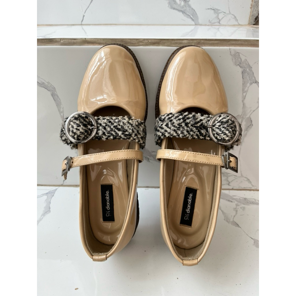 docmart shoes brand dianable