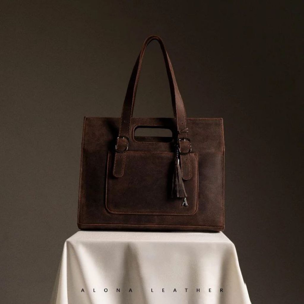 Alona Leather Althea Bag  - Tas Laptop Totebag Wanita Kulit Sapi Asli Crazy Horse Free Dompet Stnk