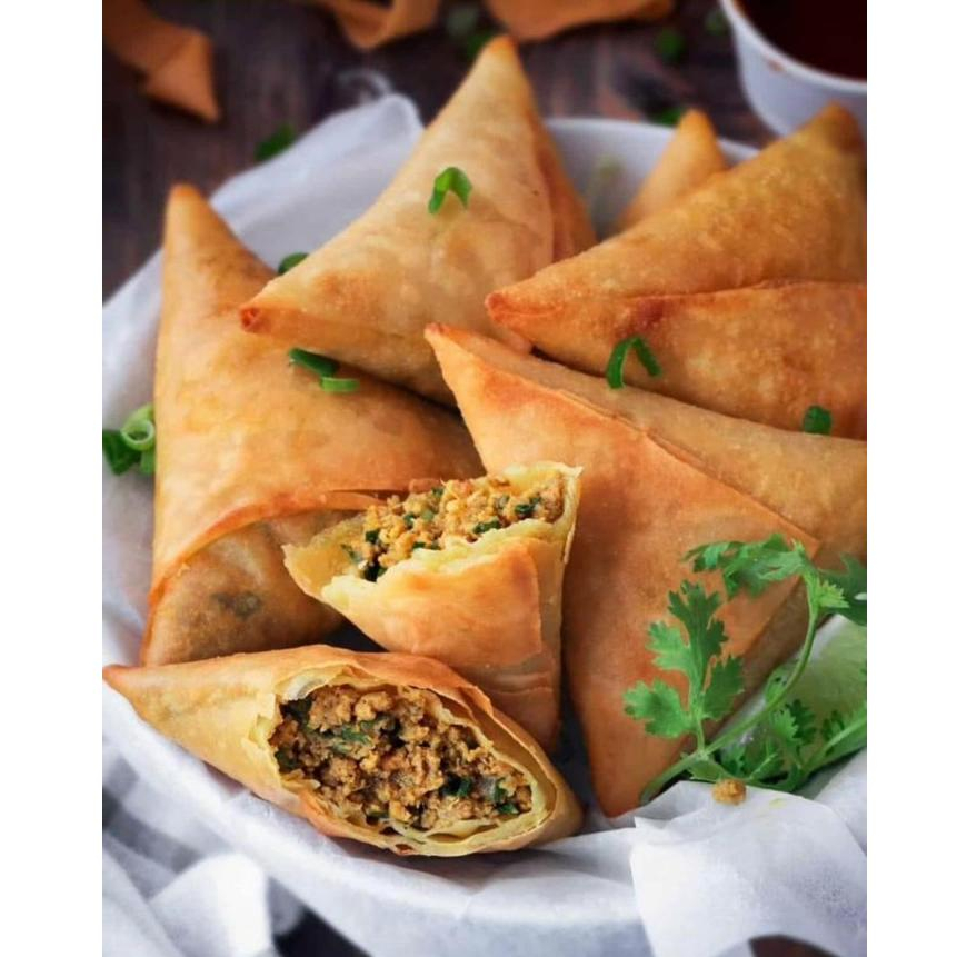 Sambosa daging cabe ijo / samosa ayam kari / sambosa cheese / sambosa mozzarella isi 8pcs frozen