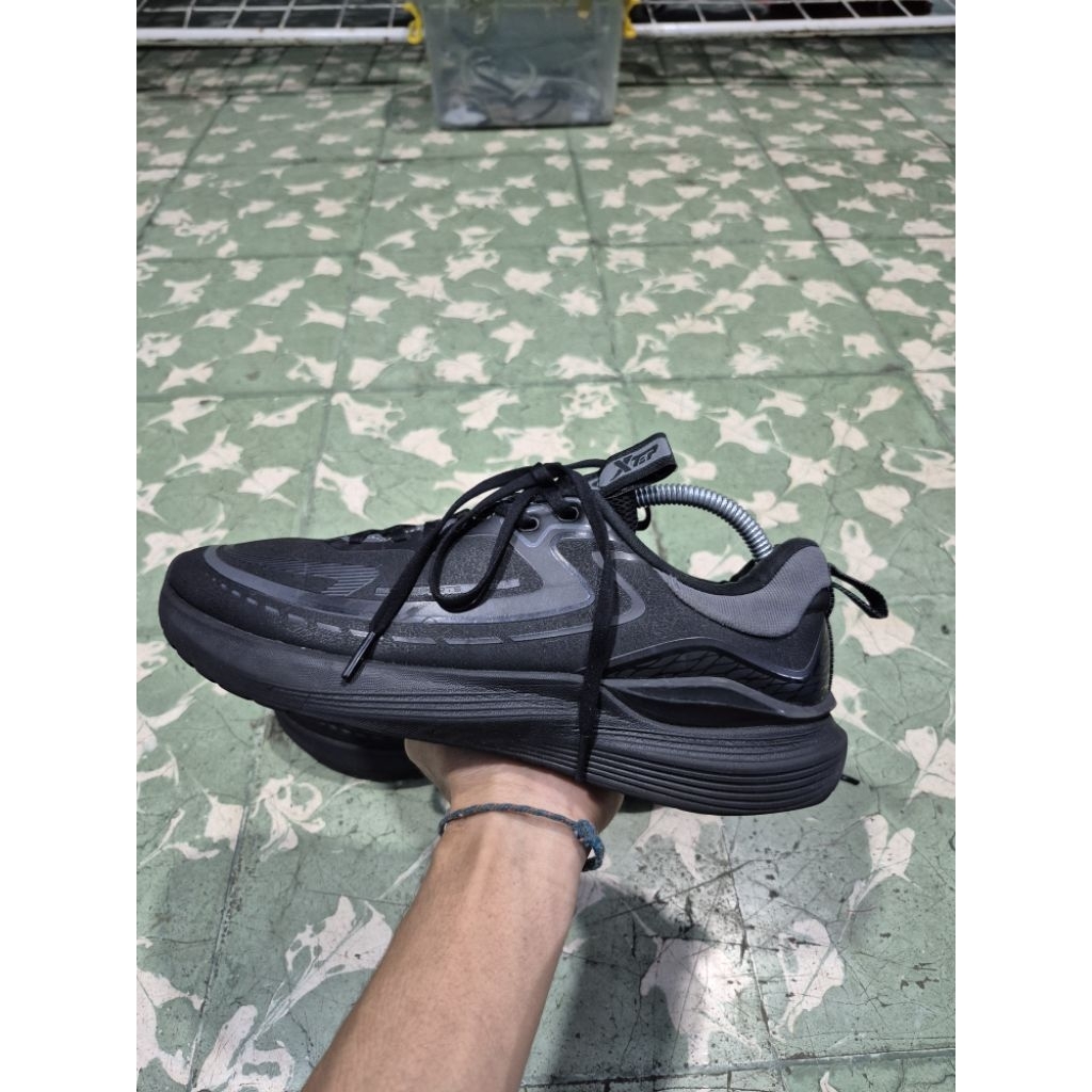 Sepatu Xtep Realrun Pria(42,5)