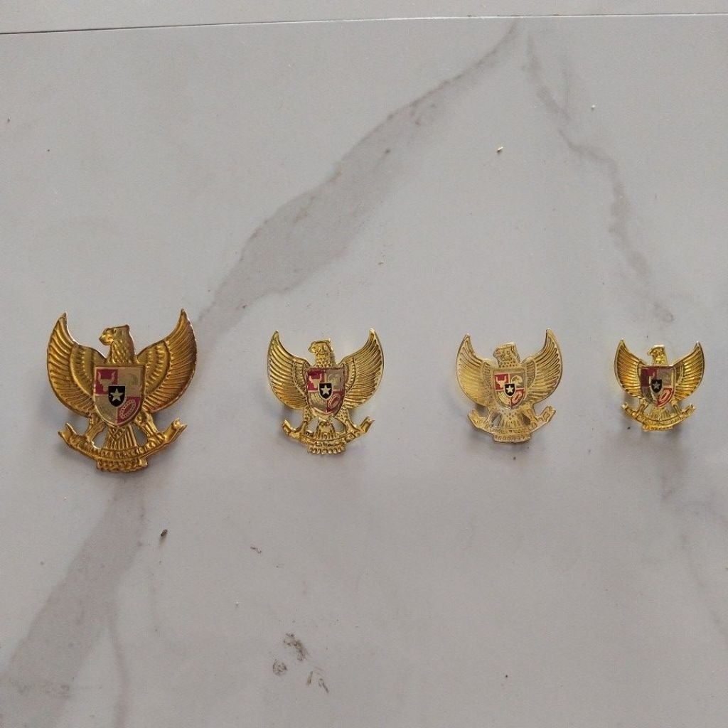 Pin Garuda/ Pin Peci Paskibra
