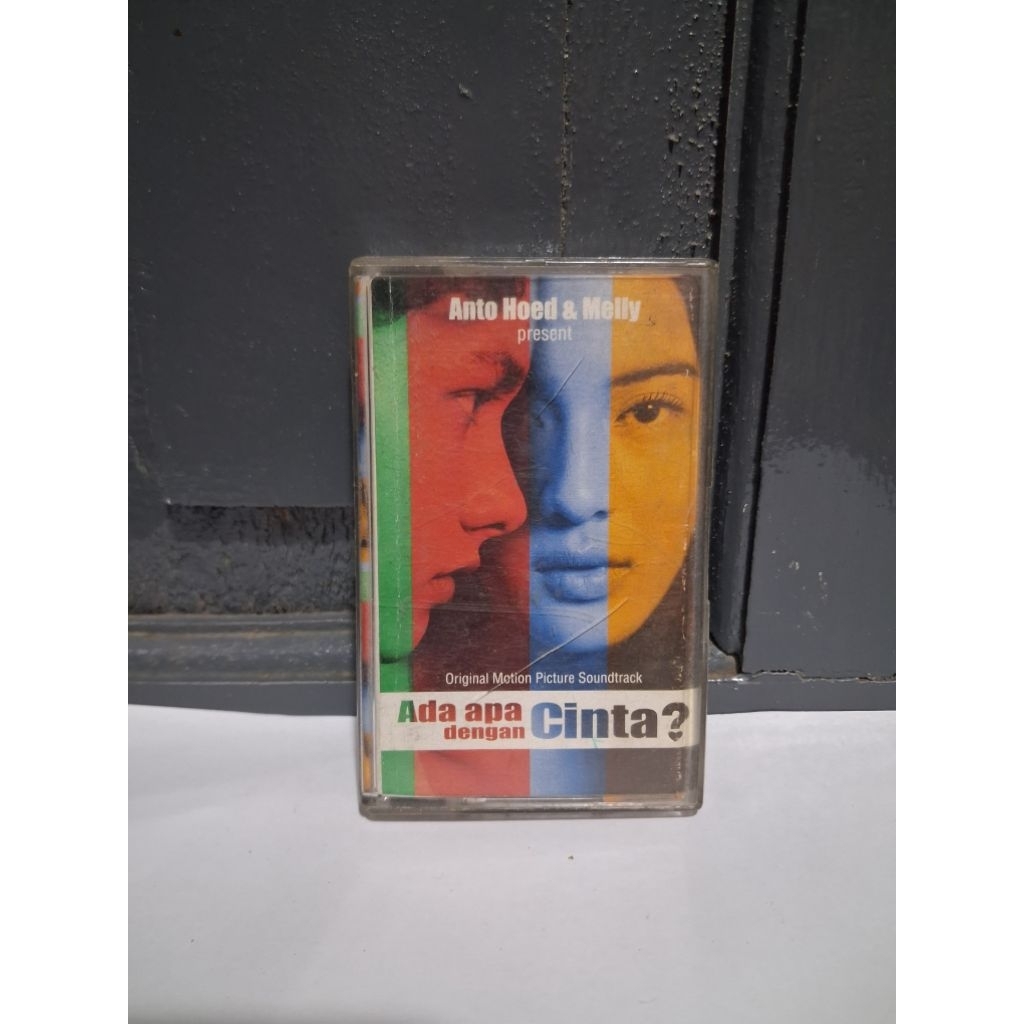 Kaset pita OST ada apa dengan cinta / AADC