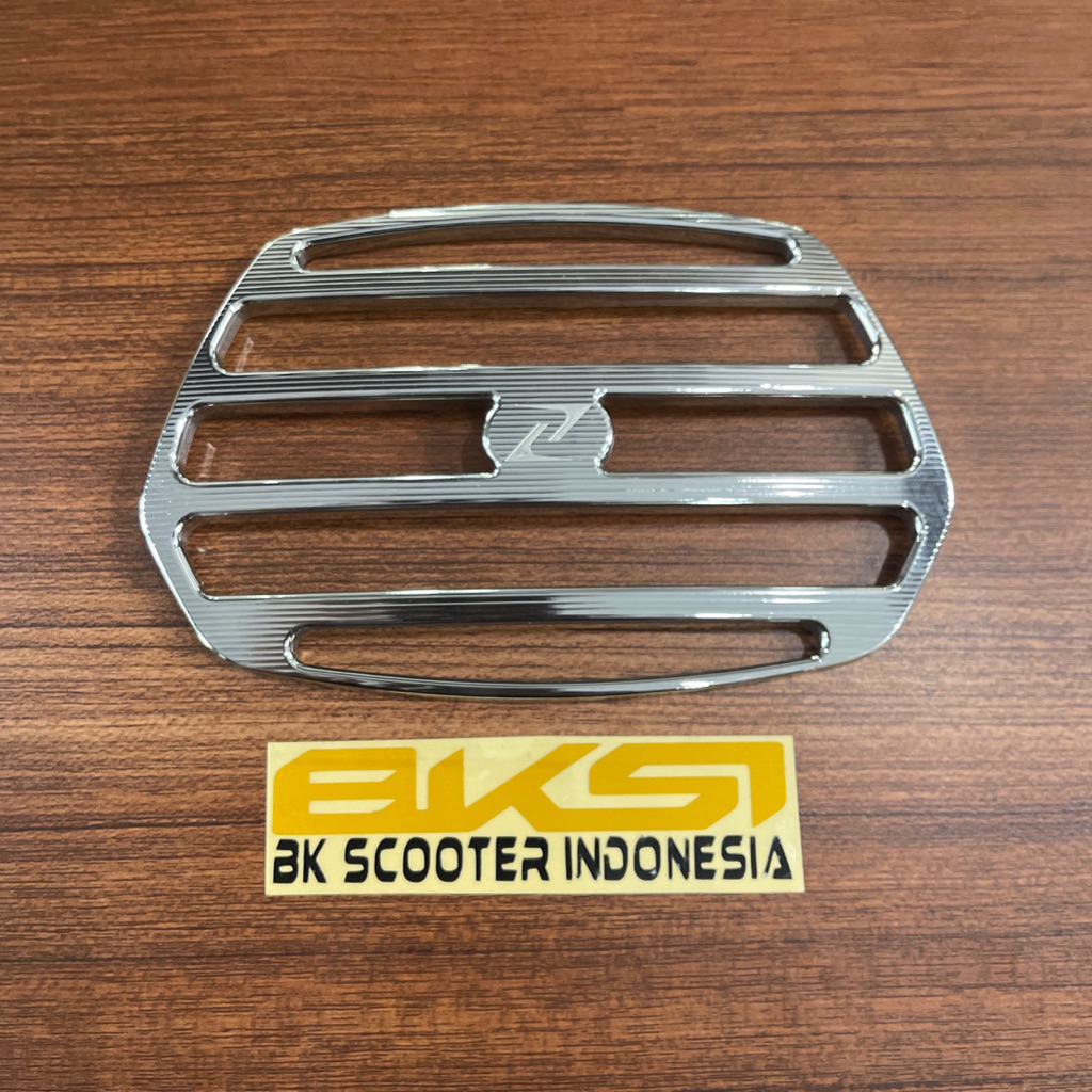 grill lampu zelioni Vespa sprint Chrome
