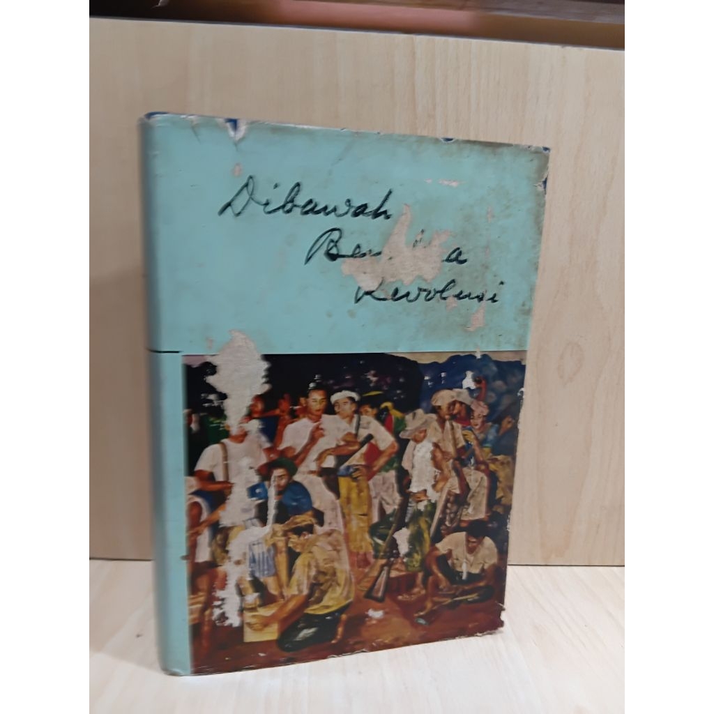Buku bekas ( sejarah ) Dibawah Bendera Revolusi Jilid Pertama Tahun 1965.