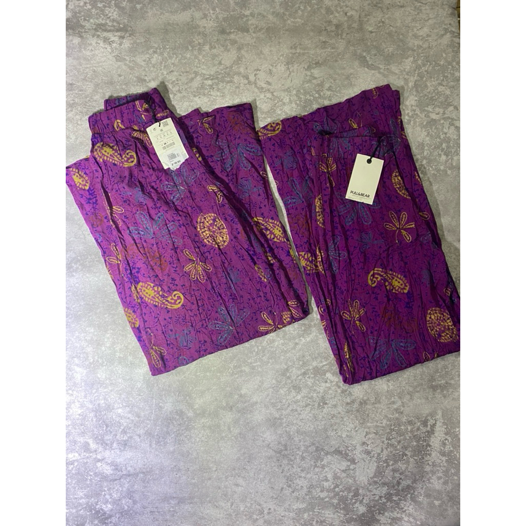 PULL&BEAR Celana kulot Motif bunga