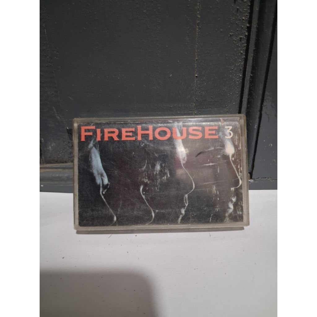 Kaset pita FIREHOUSE 3