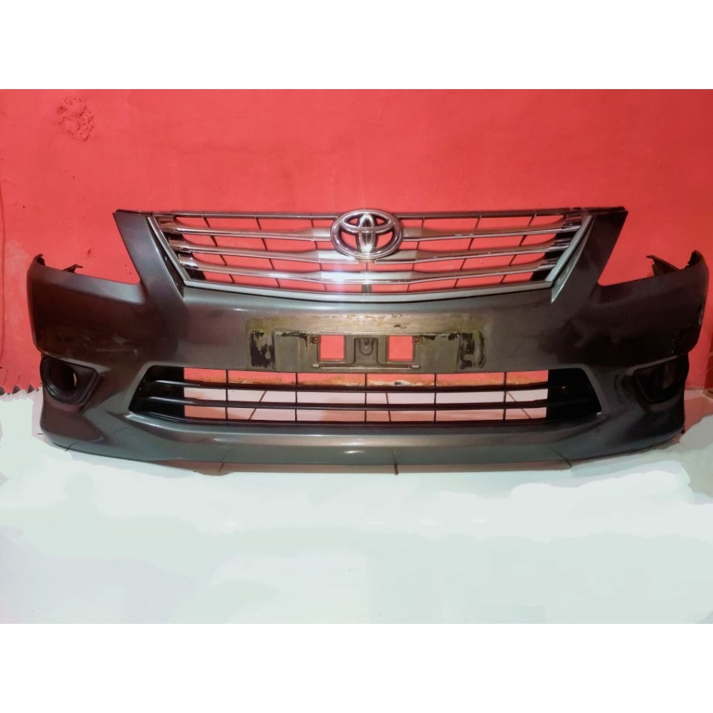 BEMPER INNOVA 2012 Luxury