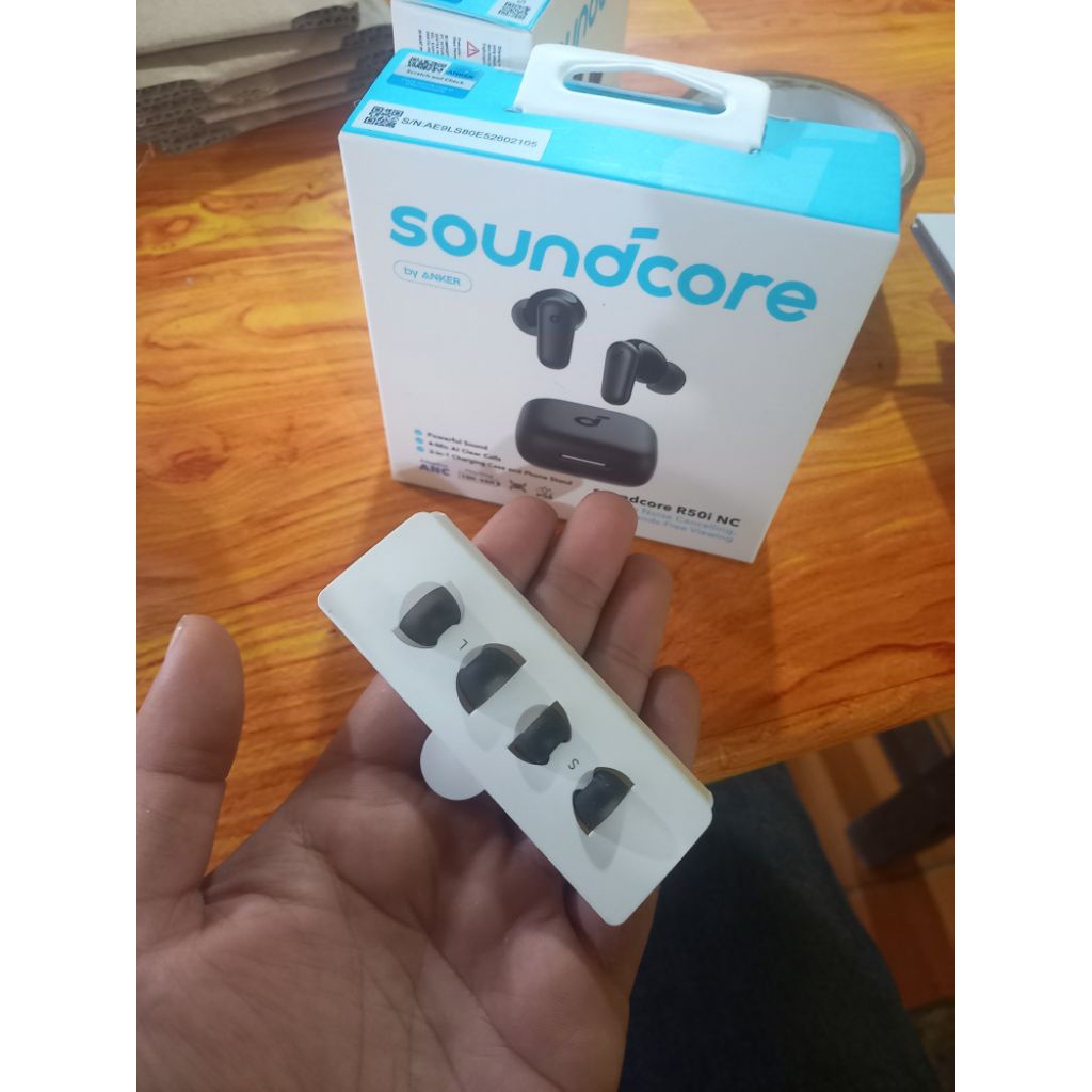 Karet Earbuds Soundcore R50i NC