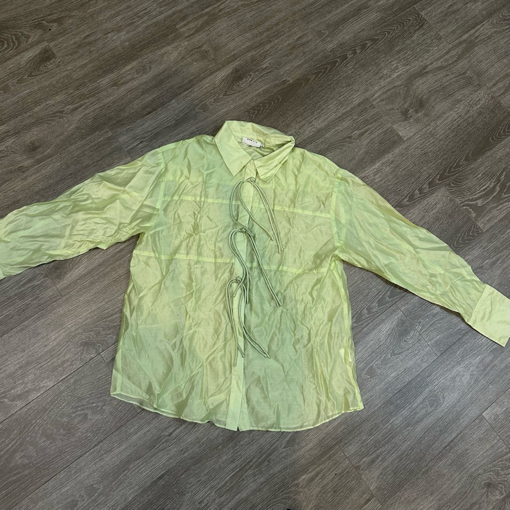 [PRELOVED] CALLIE KEMEJA HIJAU NEON