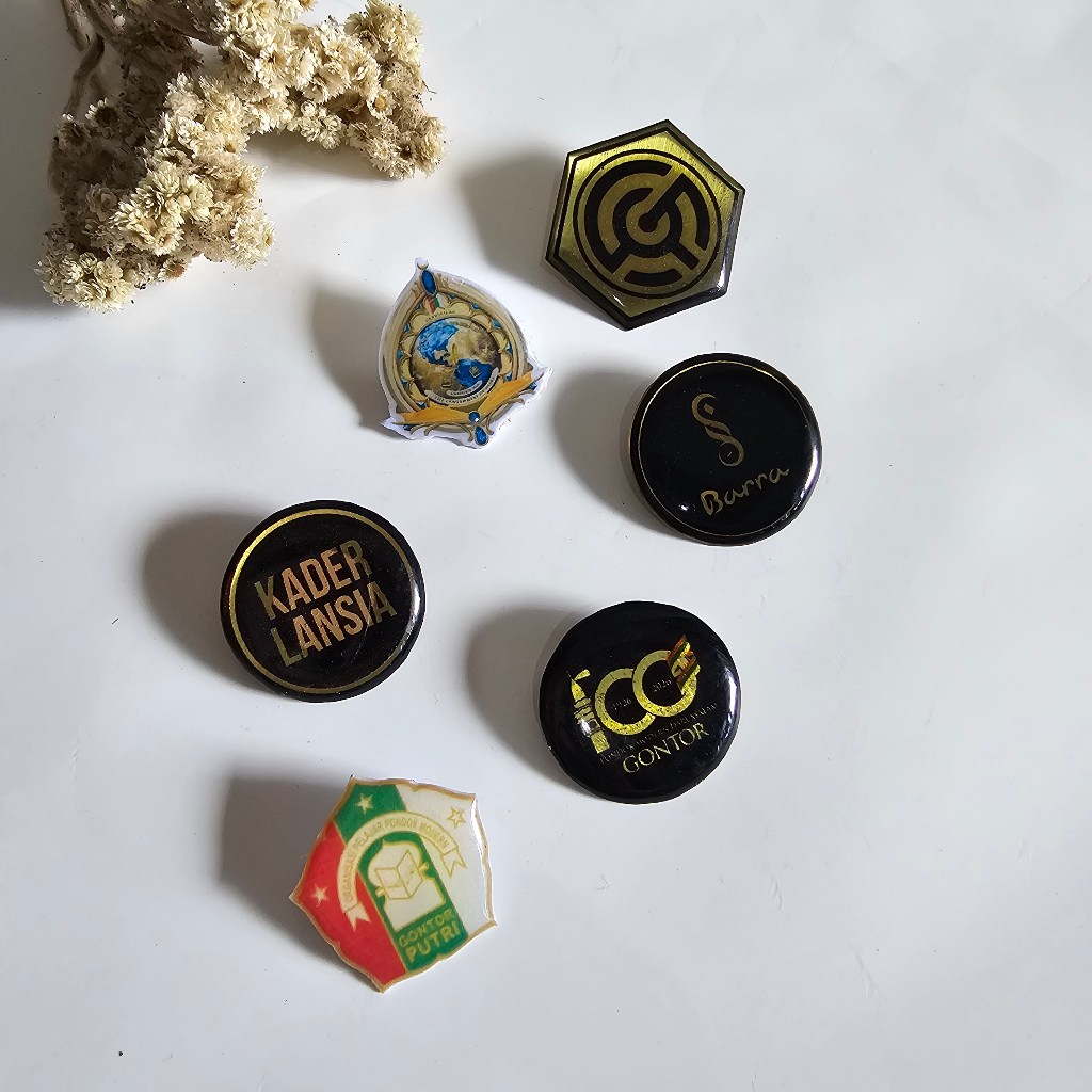 [GROSIR] Pin Custom Resin Akrilik / Kuningan – Peniti/Magnet - Cetak Nama & Logo