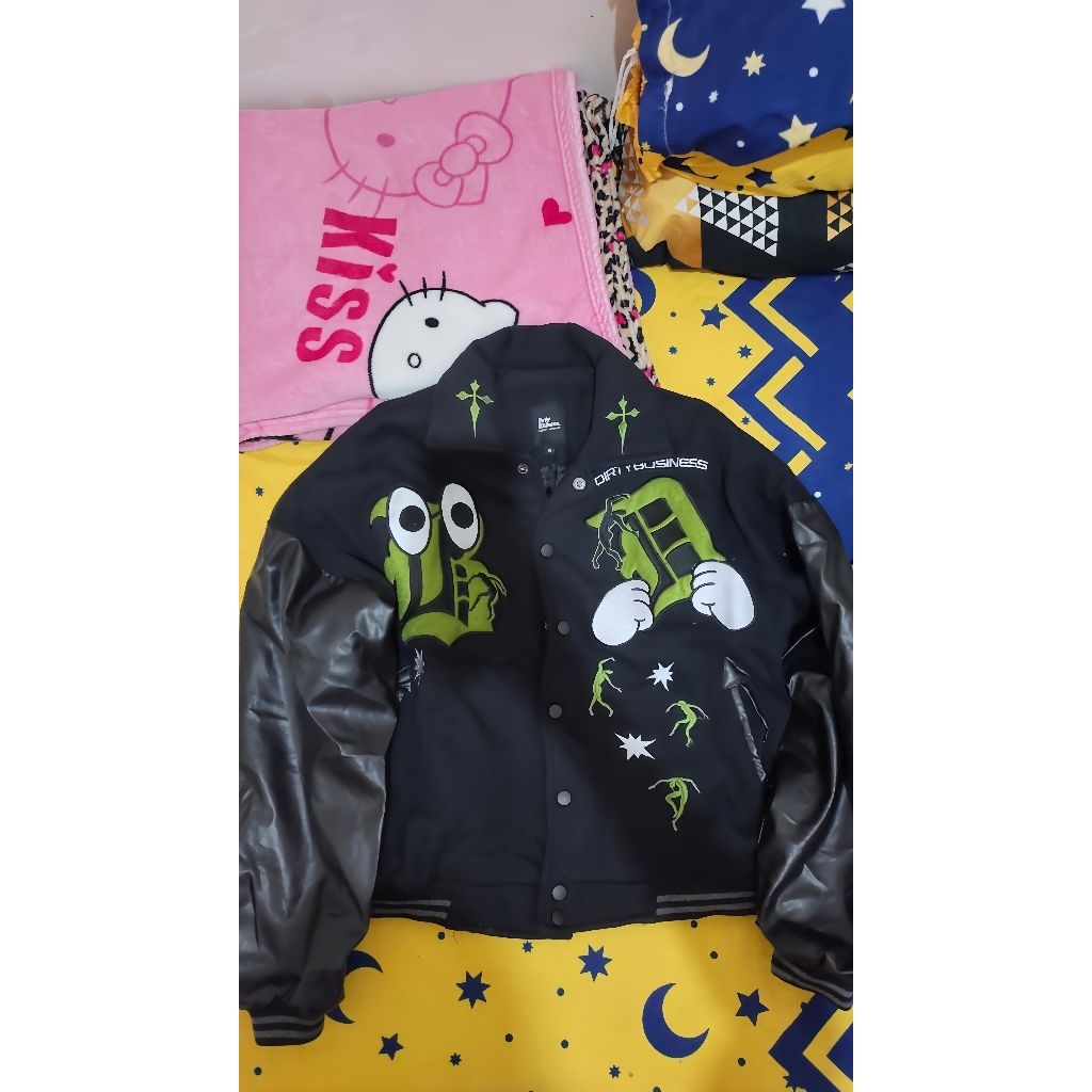 Varsity Produk Dirty Business Uk.M Limited Edition