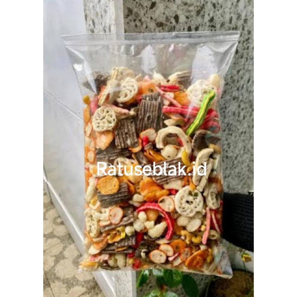 1 kg kerupuk seblak campur original