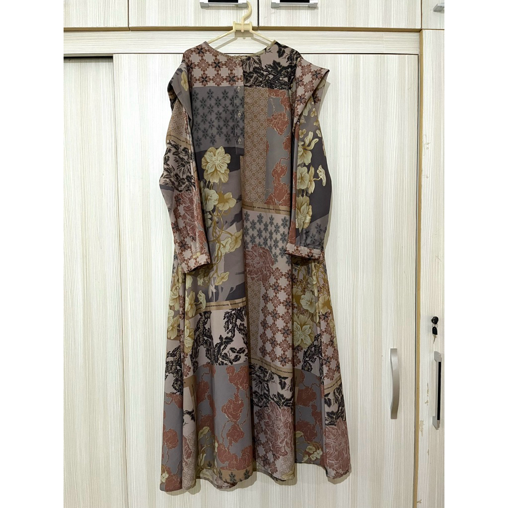 Preloved RiaMiranda Dress - L